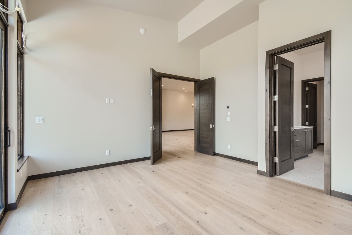 292 Monitor Drive Property Photo 19