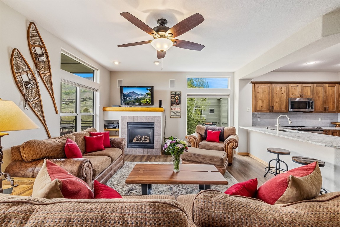 131 Creek Lane 131 Property Photo 2