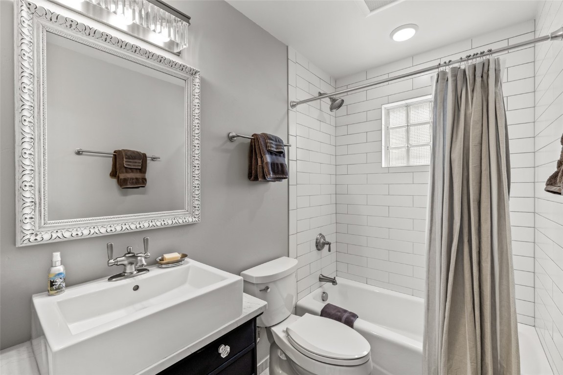 121 Hill Street Property Photo 28