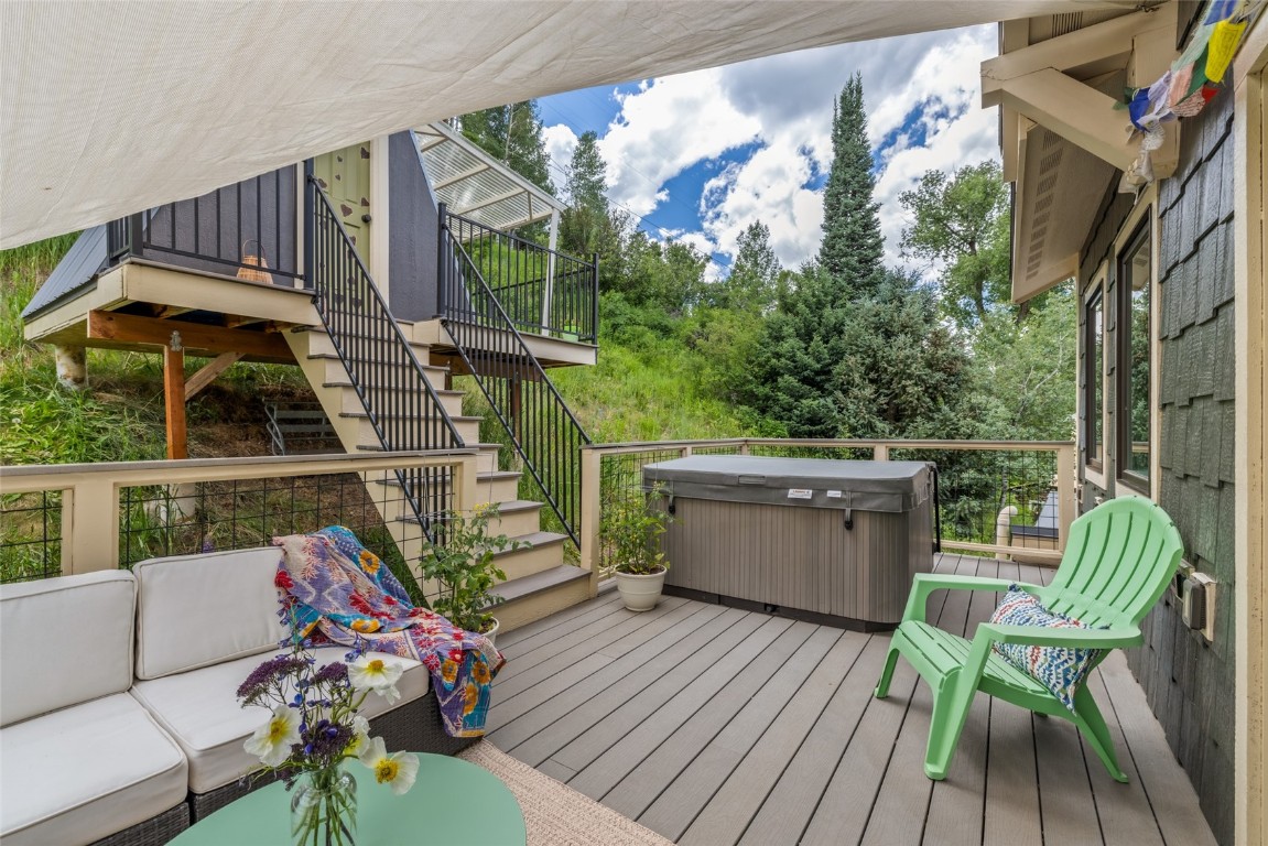 121 Hill Street Property Photo 34