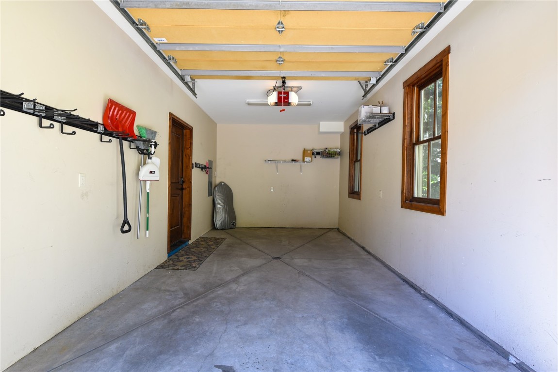 302 N Main Street Property Photo 23