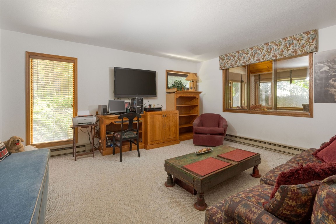 2055 Clubhouse Drive Property Photo 22