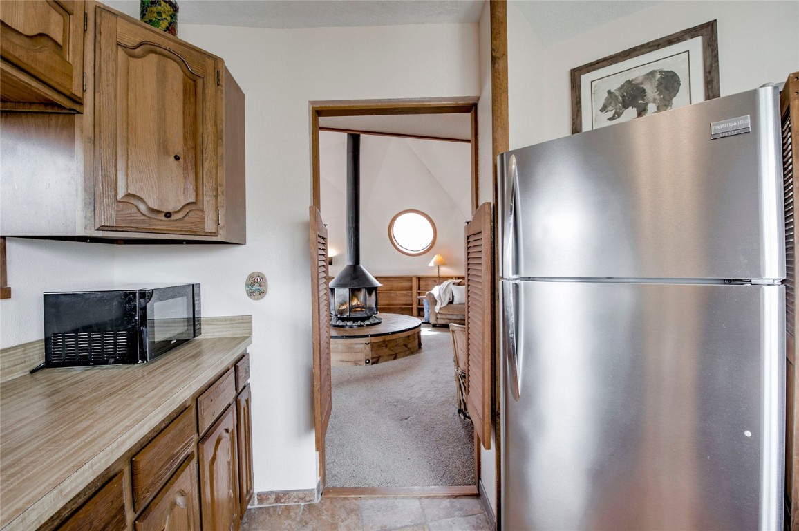 233 Burgundy Circle Property Photo 12