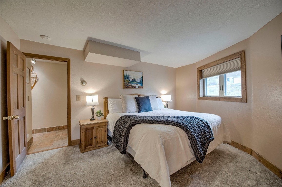 233 Burgundy Circle Property Photo 17