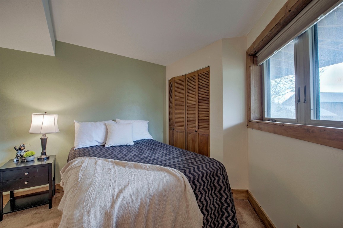 233 Burgundy Circle Property Photo 18