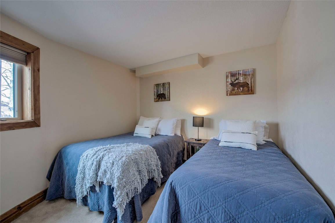 233 Burgundy Circle Property Photo 22
