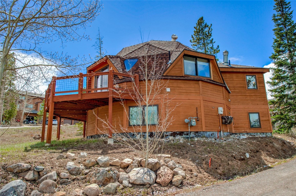 233 Burgundy Circle Property Photo 33