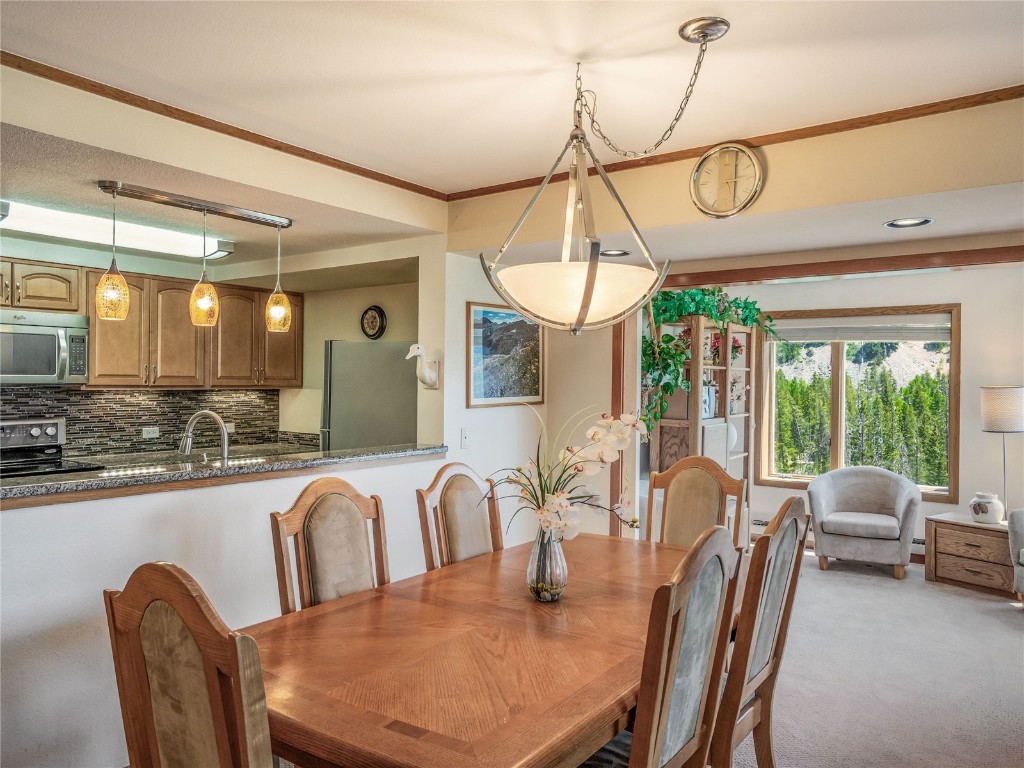 21640 Us 6 Highway 2124 Property Photo 8