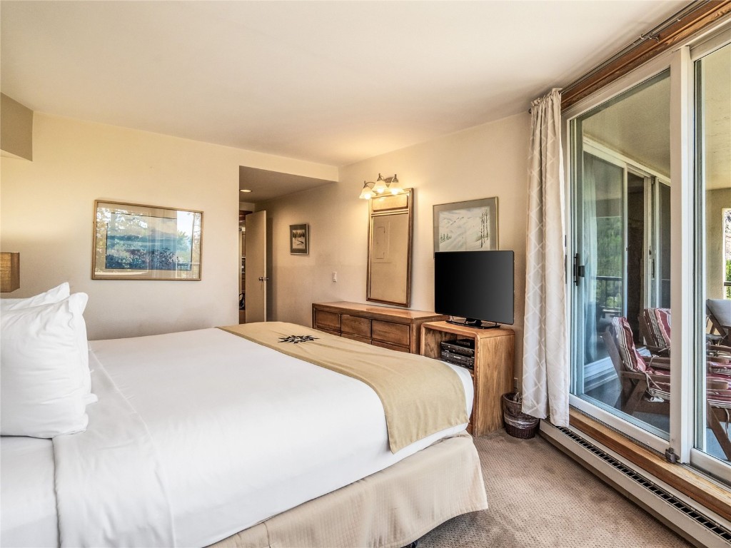 21640 Us 6 Highway 2124 Property Photo 15