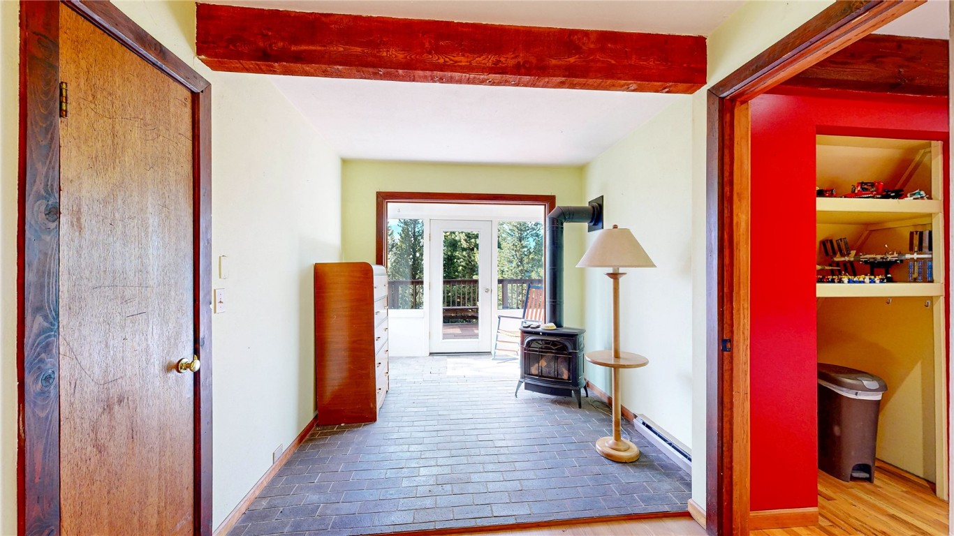 274 Lincoln Drive Property Photo 33