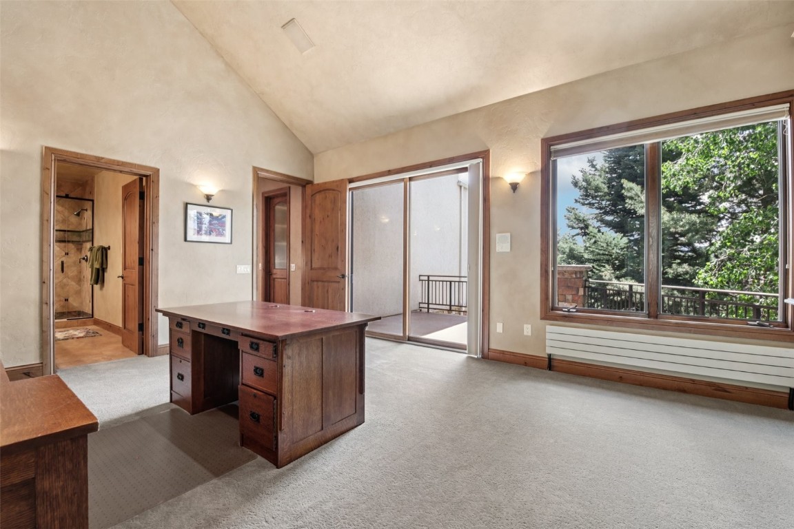 17 James Court Property Photo 16