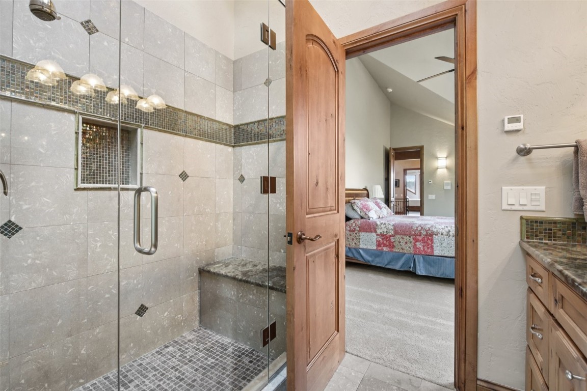 17 James Court Property Photo 26