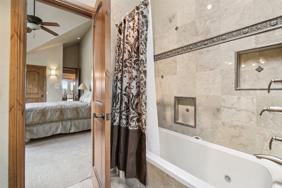 17 James Court Property Photo 30