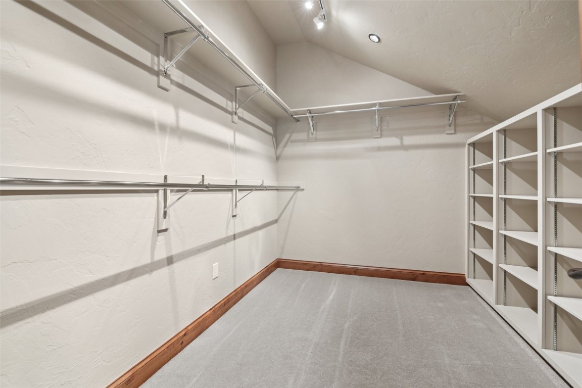 17 James Court Property Photo 31