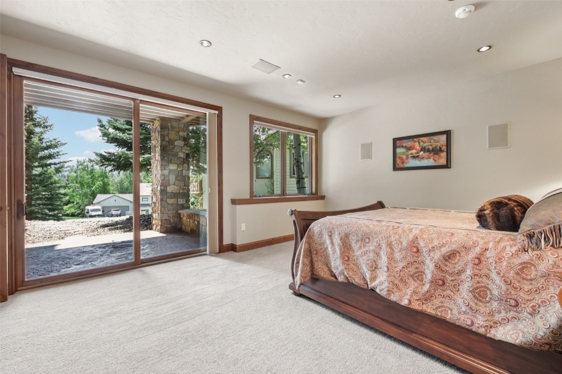 17 James Court Property Photo 37