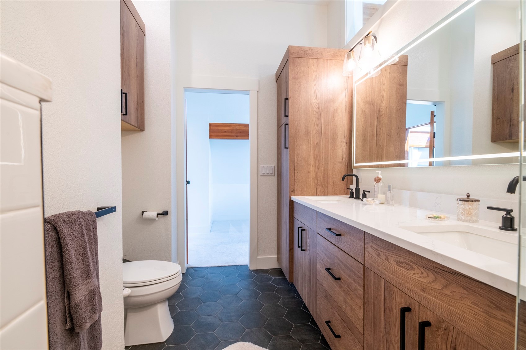 44255 Diamondback Way Property Photo 26