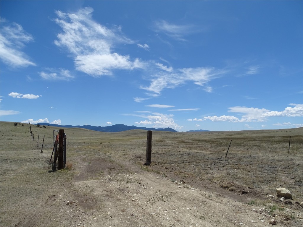 9164 Cr-15 Property Photo 2