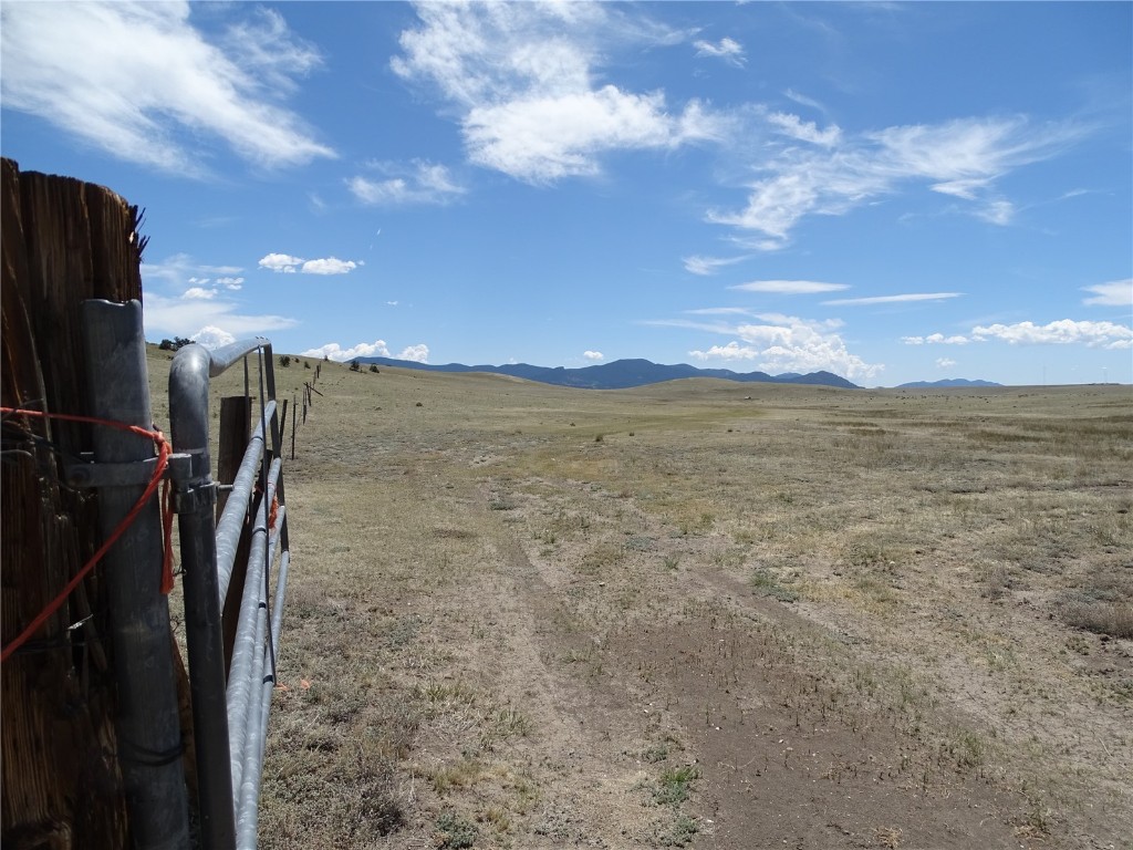 9164 Cr-15 Property Photo 3