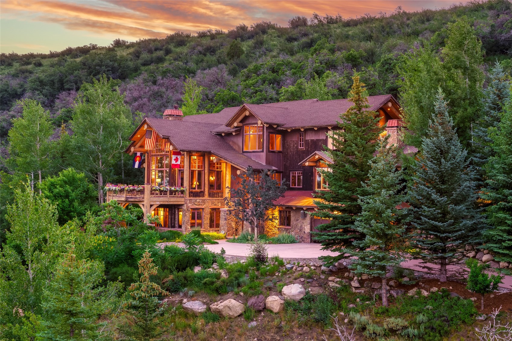 2990 Heavenly View Property Photo 3