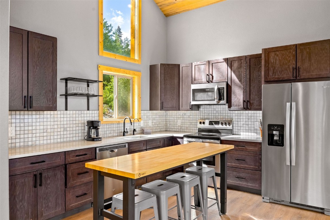 857 Quartzville Road Property Photo 10