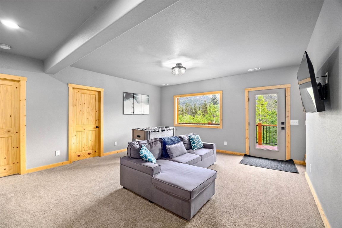 857 Quartzville Road Property Photo 28