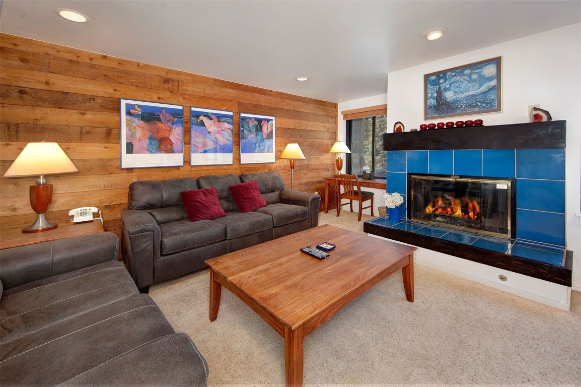 165 Argentine Court 1402 Property Photo 1