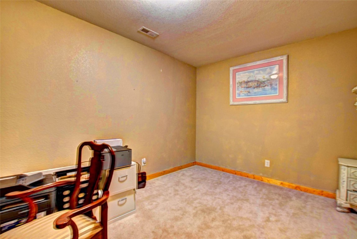 36 Gitche Goone Lane Property Photo 26