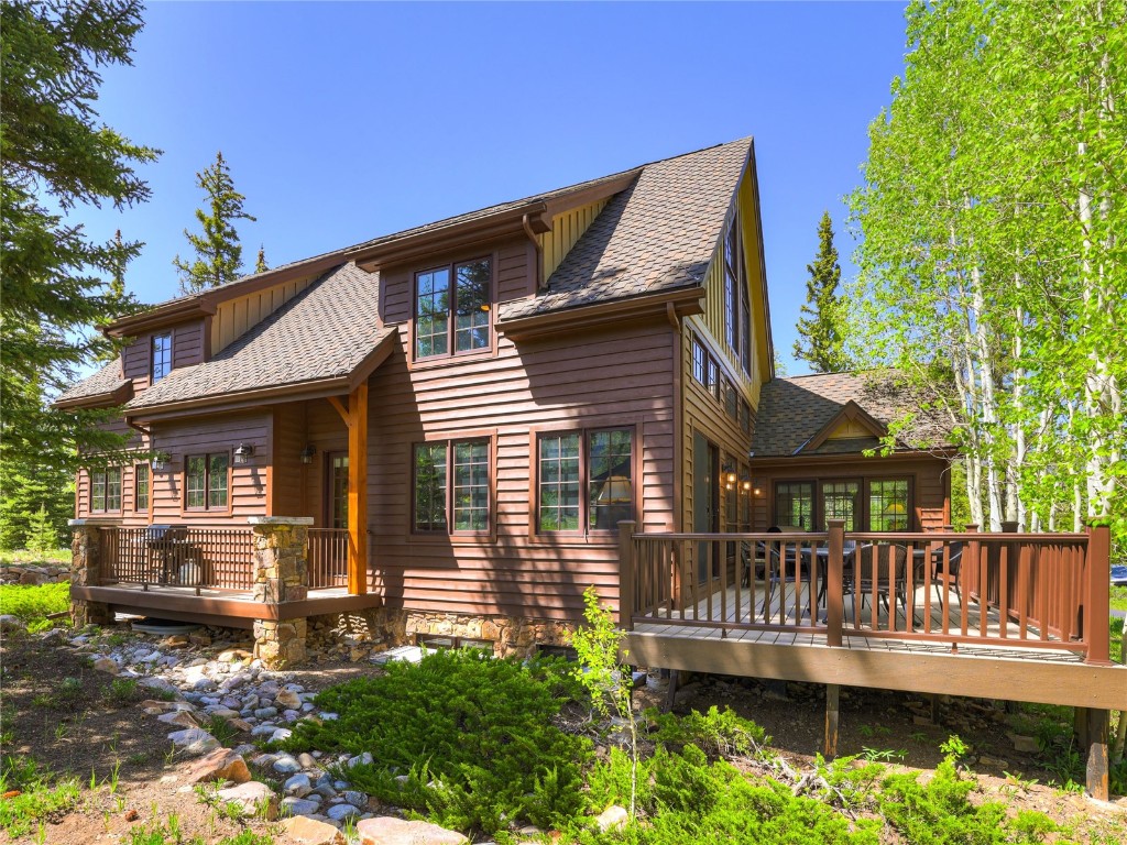840 Penstemon Road Property Photo 3