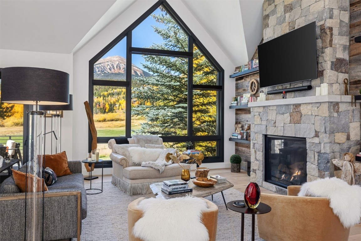 1803 Falcon Drive Property Photo 11