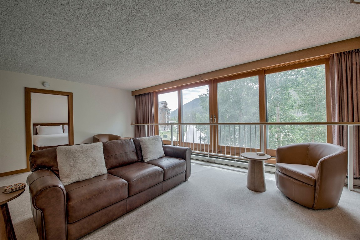 22340 Us Highway 6 1785