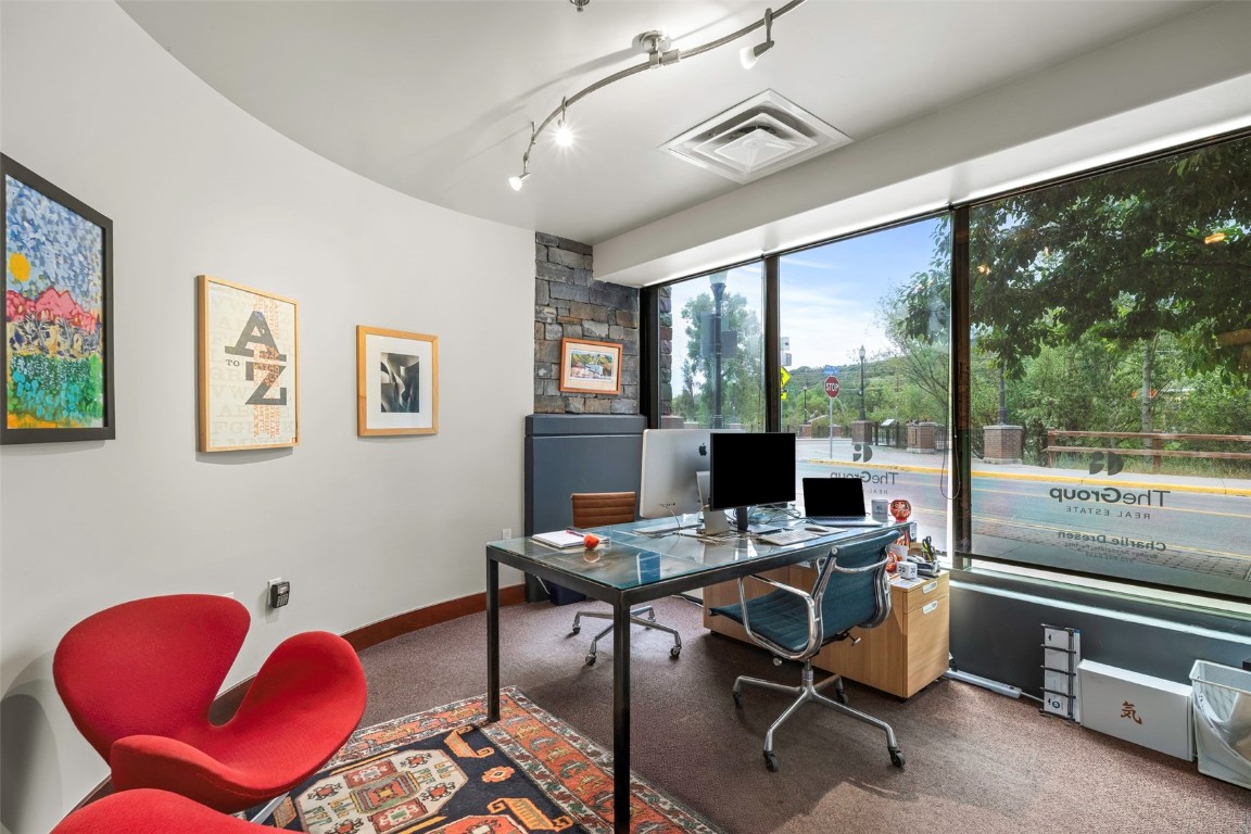 35 5th Street 103 Property Photo