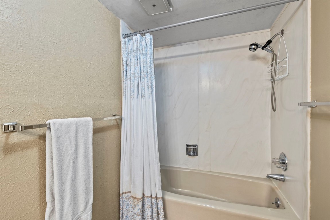 413 W La Bonte Street 102 Property Photo 18