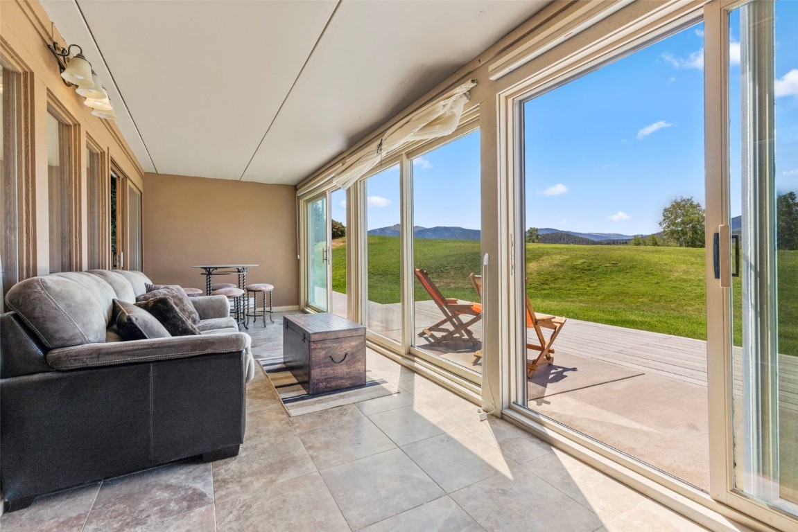 413 W La Bonte Street 102 Property Photo 22