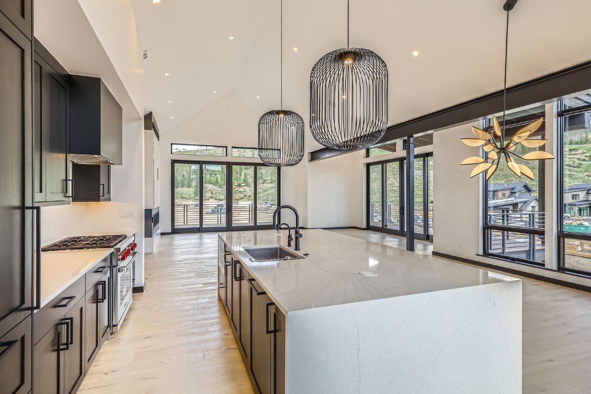 277 Monitor Drive Property Photo 15