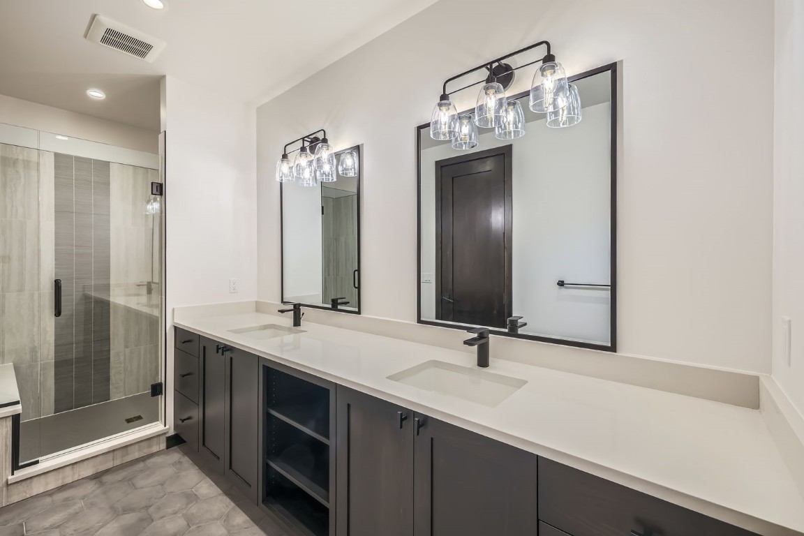 277 Monitor Drive Property Photo 24