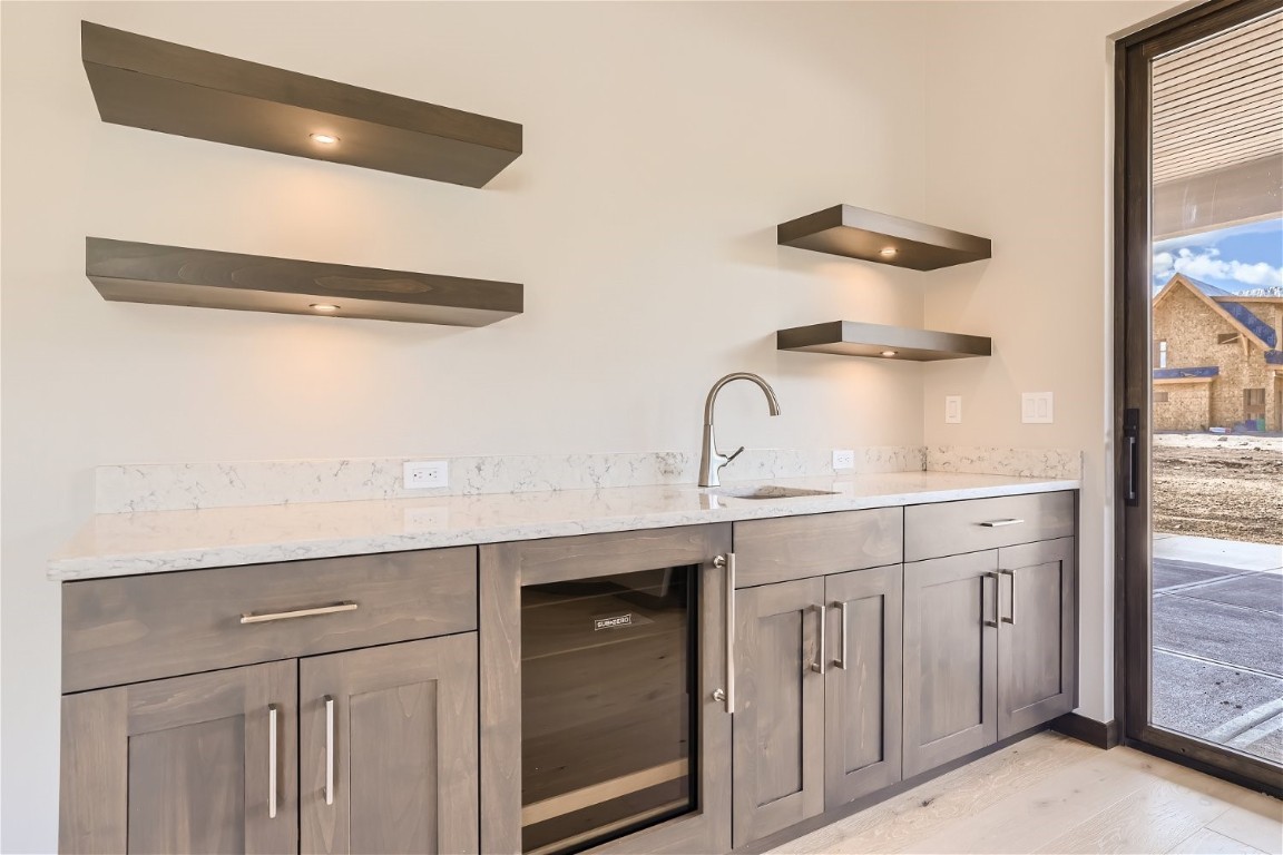 277 Monitor Drive Property Photo 30