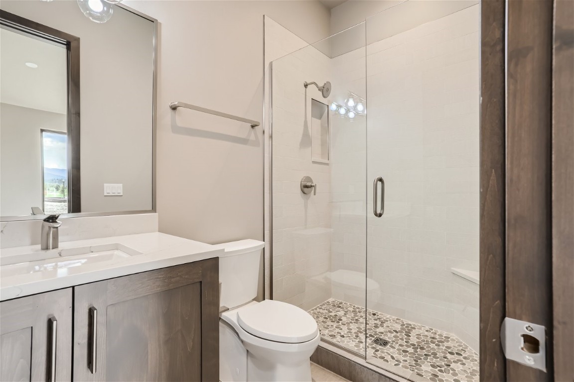 277 Monitor Drive Property Photo 31