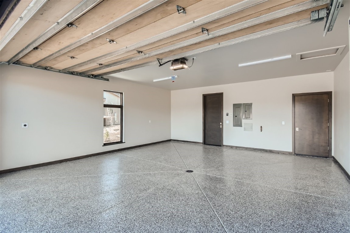 277 Monitor Drive Property Photo 34