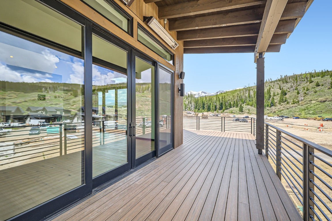 277 Monitor Drive Property Photo 43