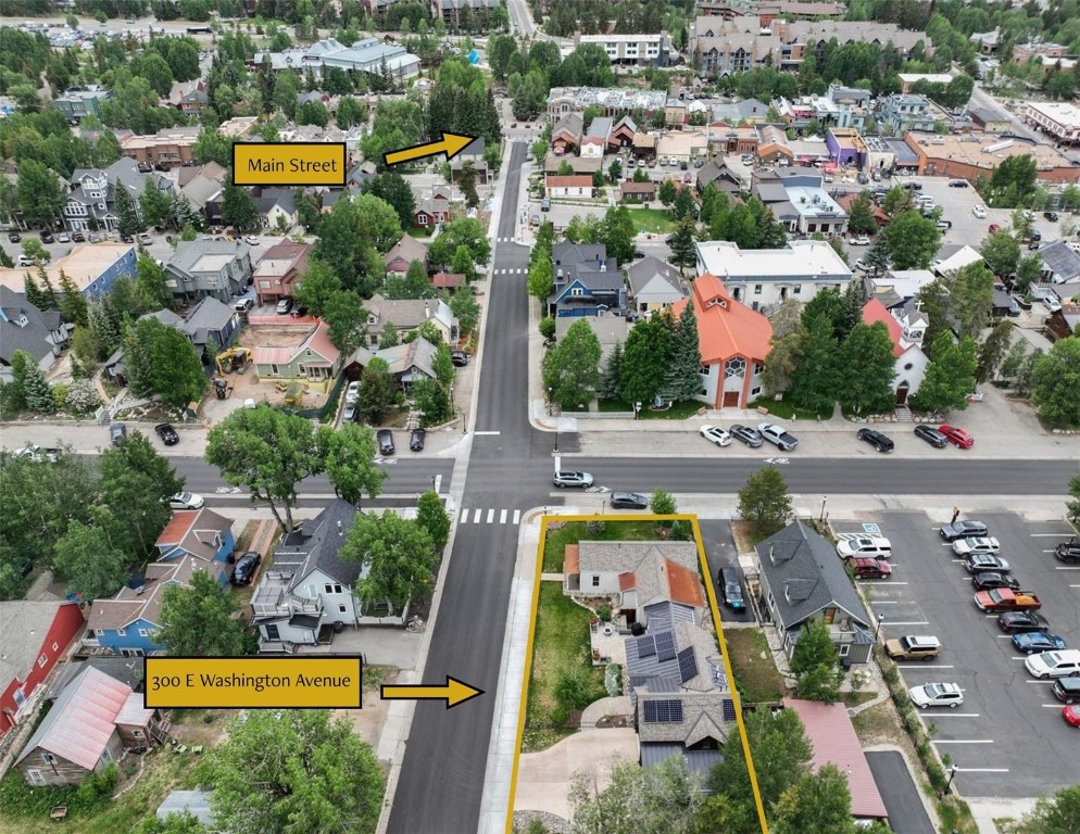 300 E Washington Avenue Property Photo 41