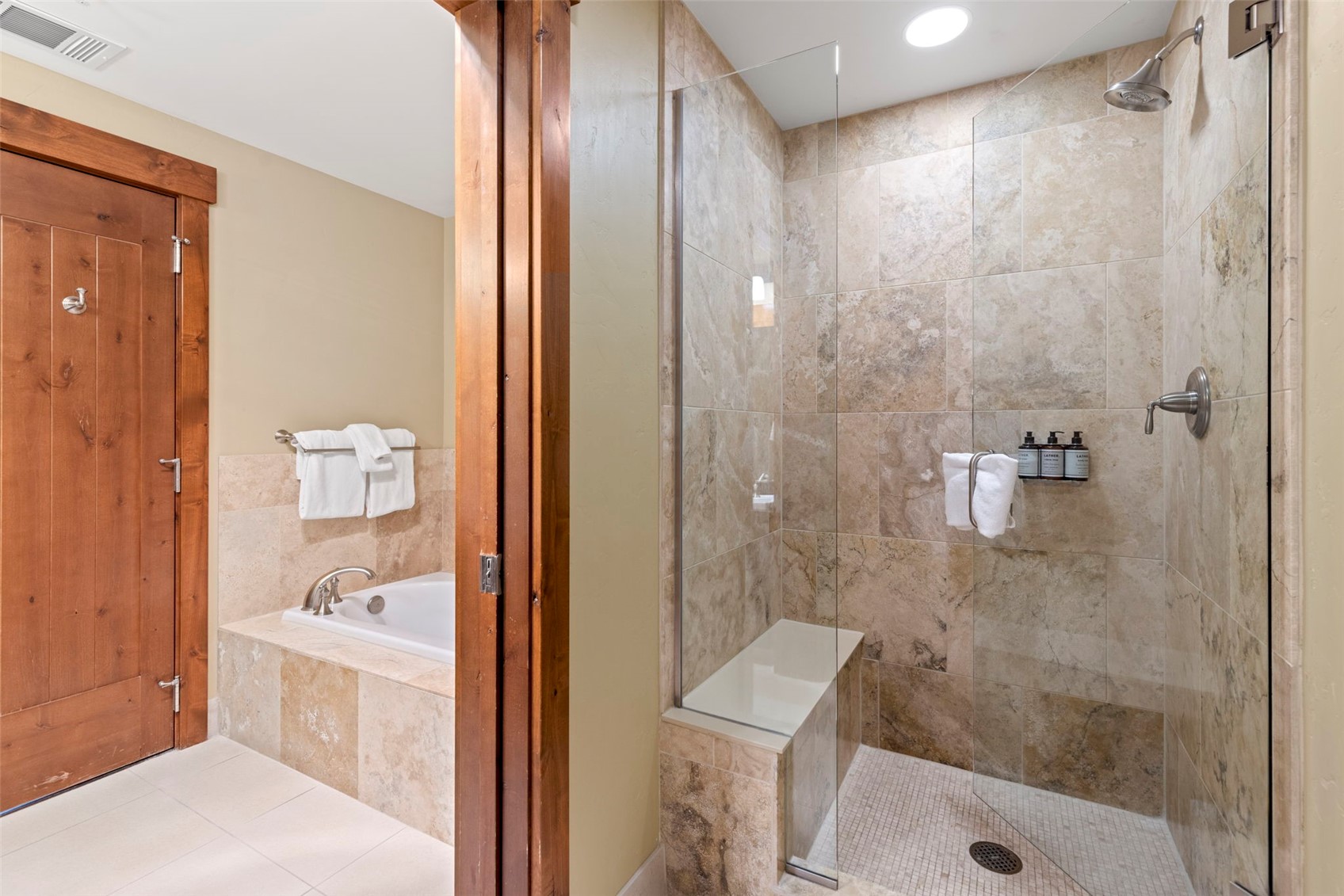 1521 Ski Hill Road 8313 Property Photo 8