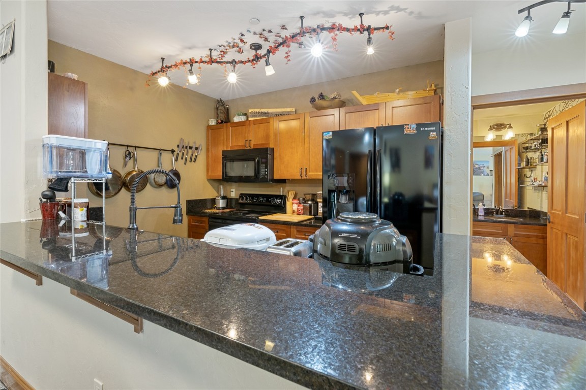 22787 Us Highway 6 207 Property Photo 9