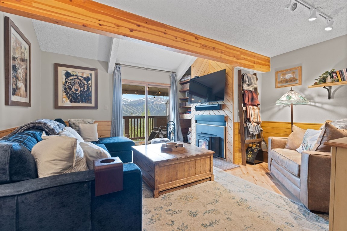 1002 Atlantic Lode Road 1002 Property Photo 1