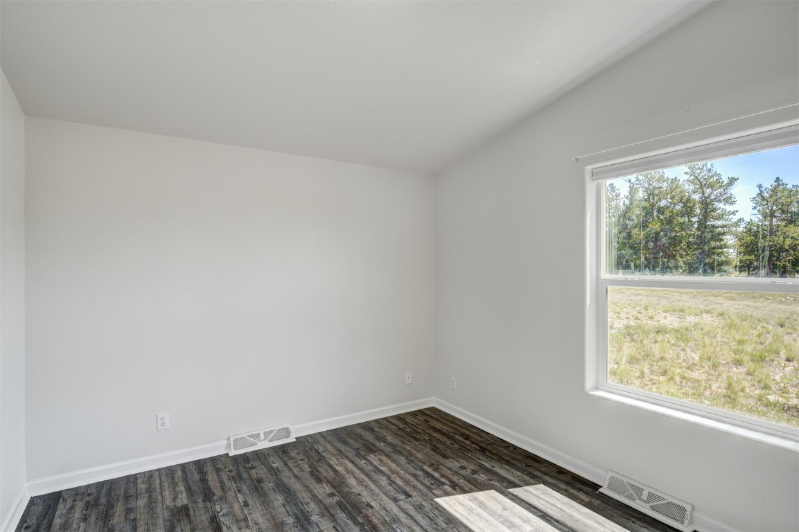 269 High Creek Road Property Photo 12