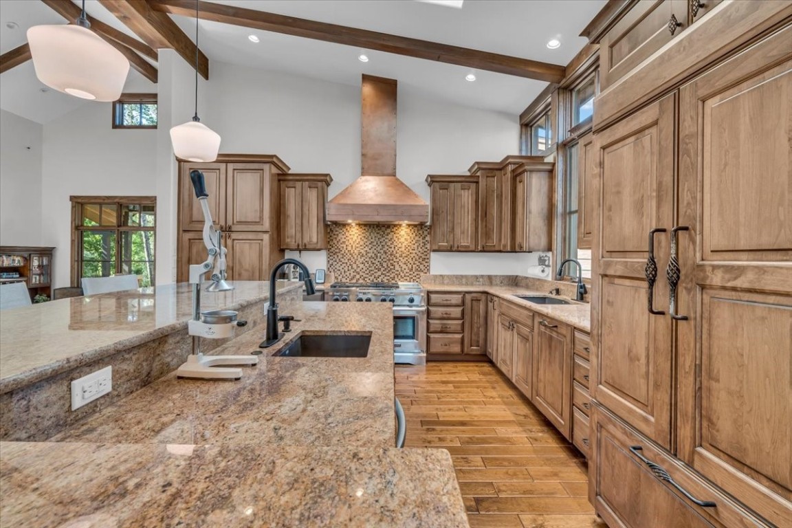 73 Last Chance Lane Property Photo 12