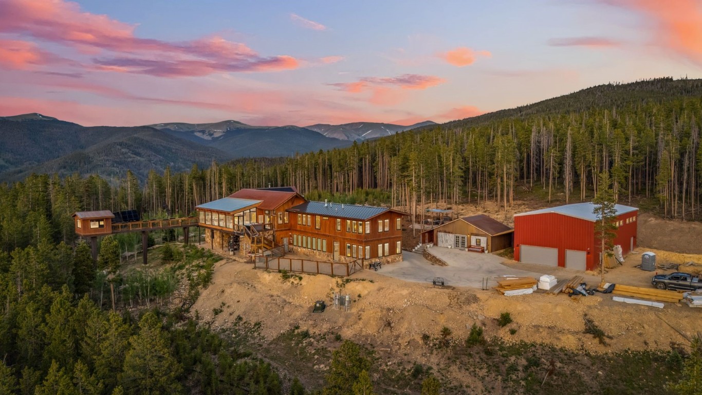 320 Headlight Drive Property Photo 14