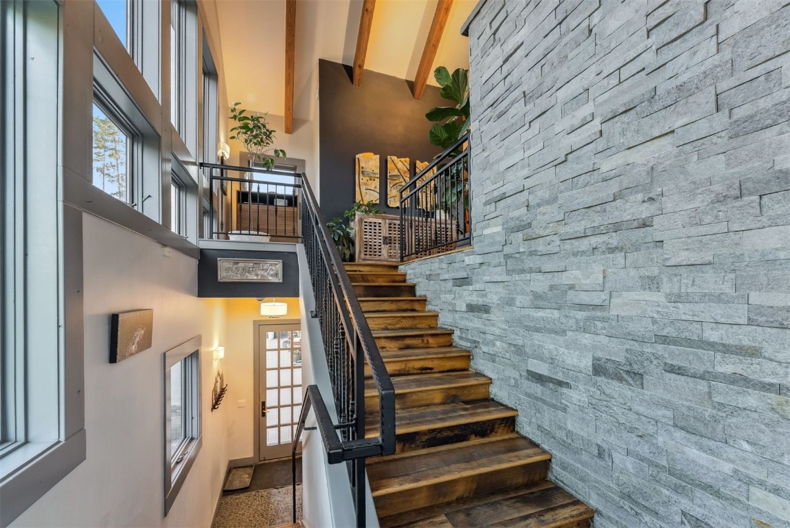 320 Headlight Drive Property Photo 33