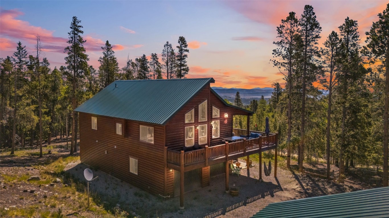 889 Venture Road Property Photo 3