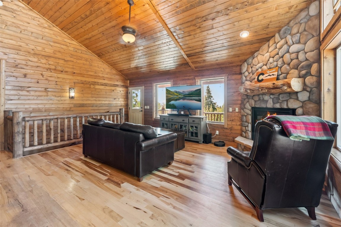 889 Venture Road Property Photo 7