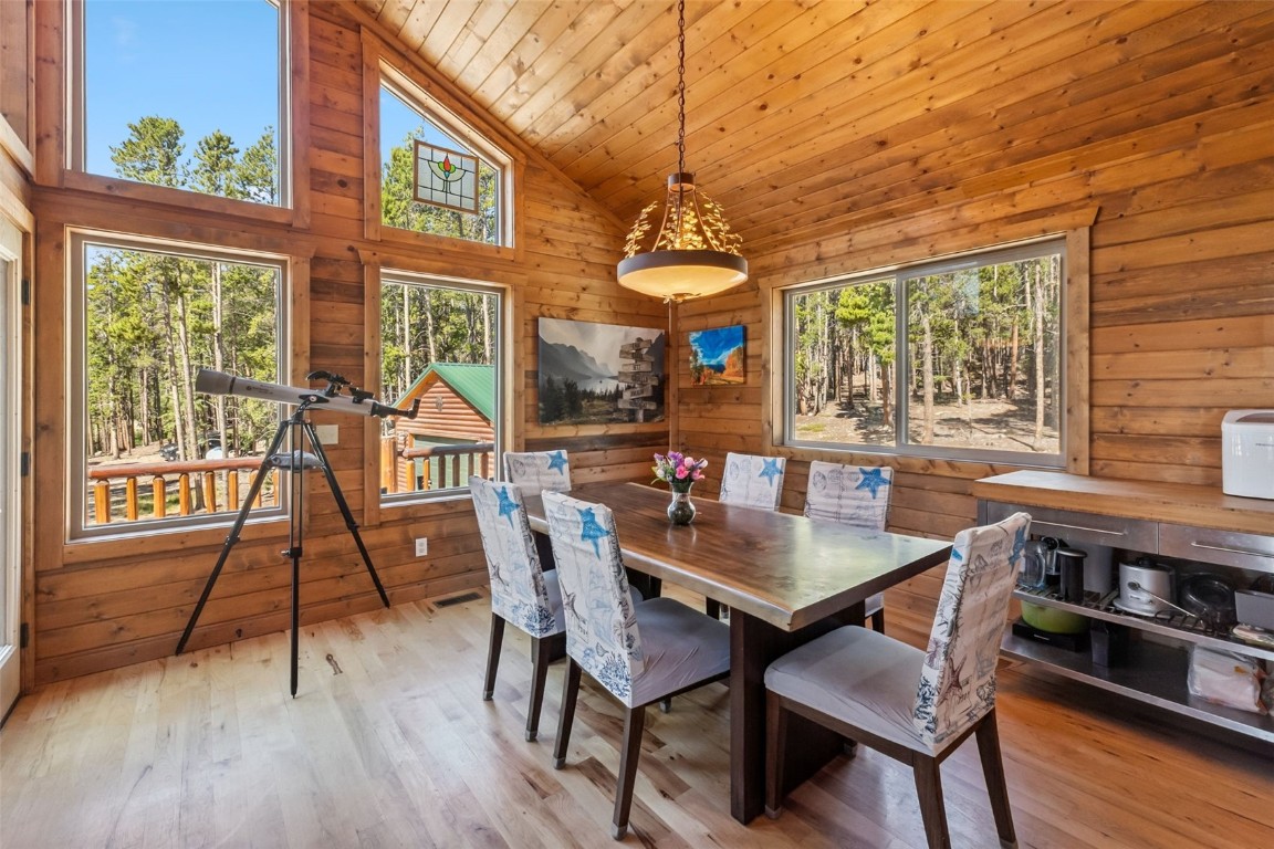 889 Venture Road Property Photo 11